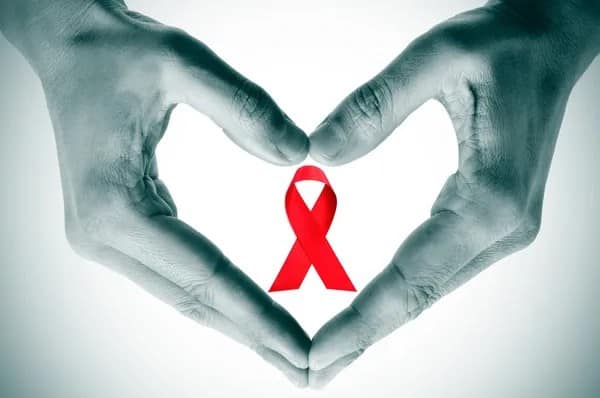 1 грудня - Всесвітній день толерантності до хворих на СНІД та ВІЛ-інфікованих